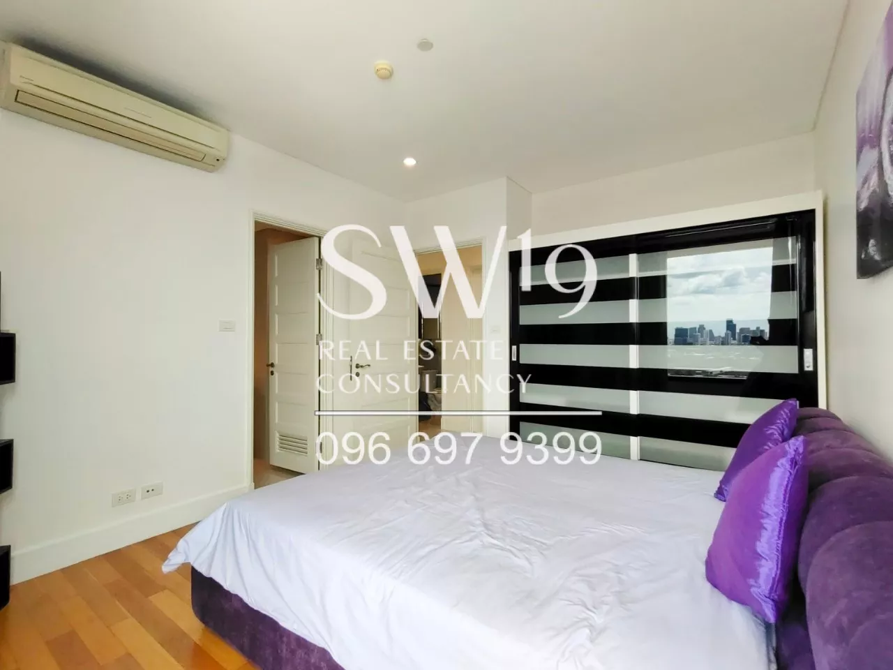 Aguston Sukhumvit 22 (JJ0076)