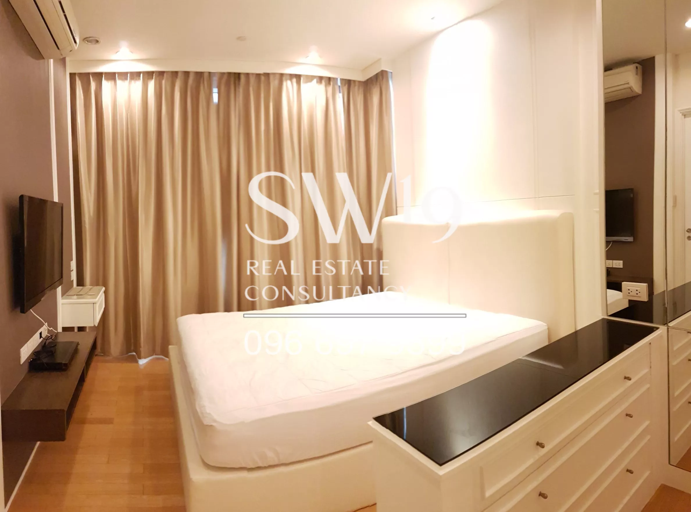 Aguston Sukhumvit 22 (JJ0096)