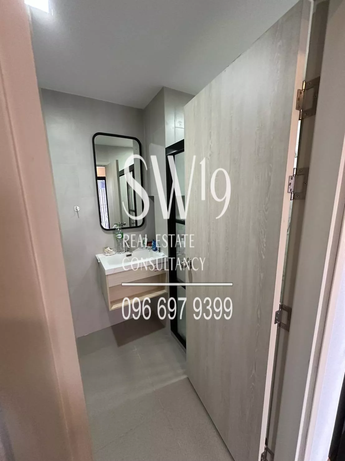 Metris Rama 9-Ramkhamhaeng (JJ1592)