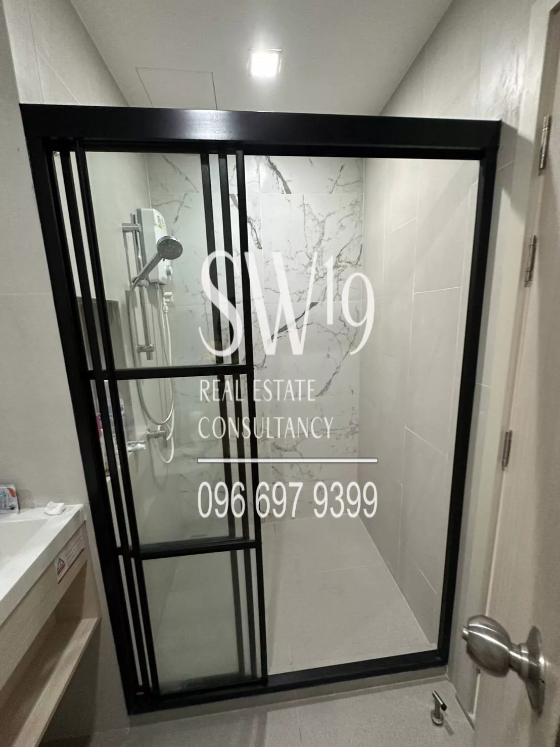 Metris Rama 9-Ramkhamhaeng (JJ1592)