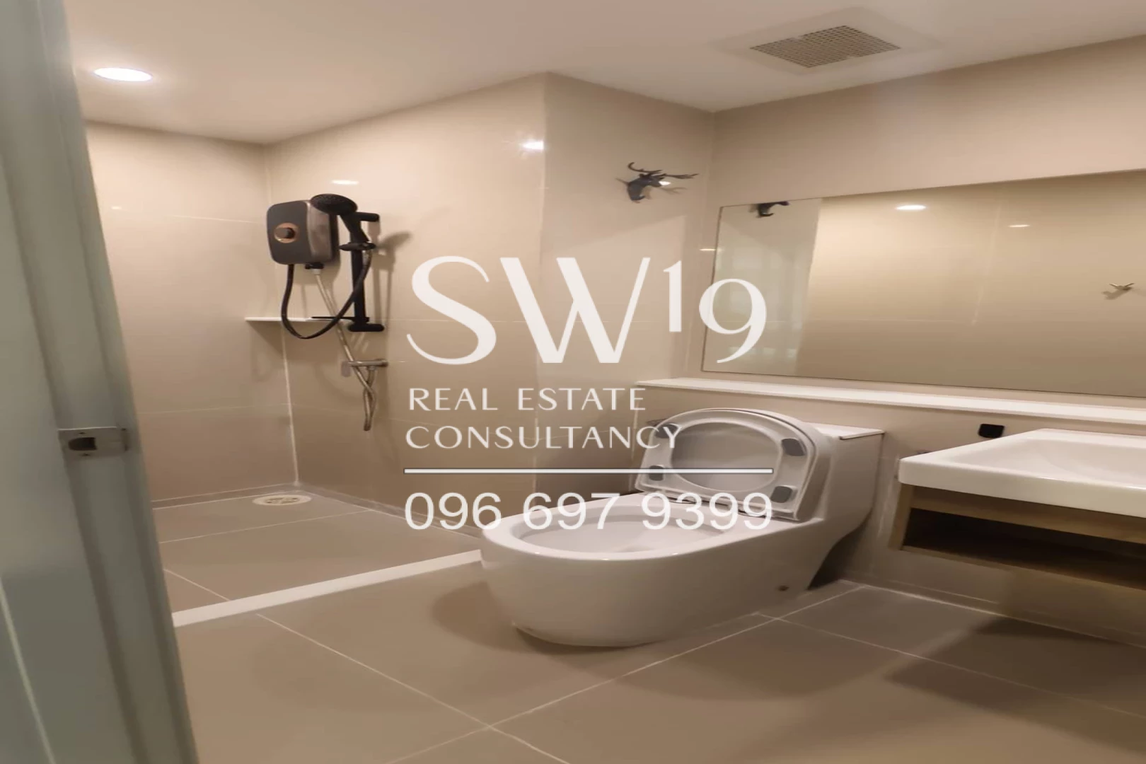 Aspire Asoke - Ratchada (JJ1608)