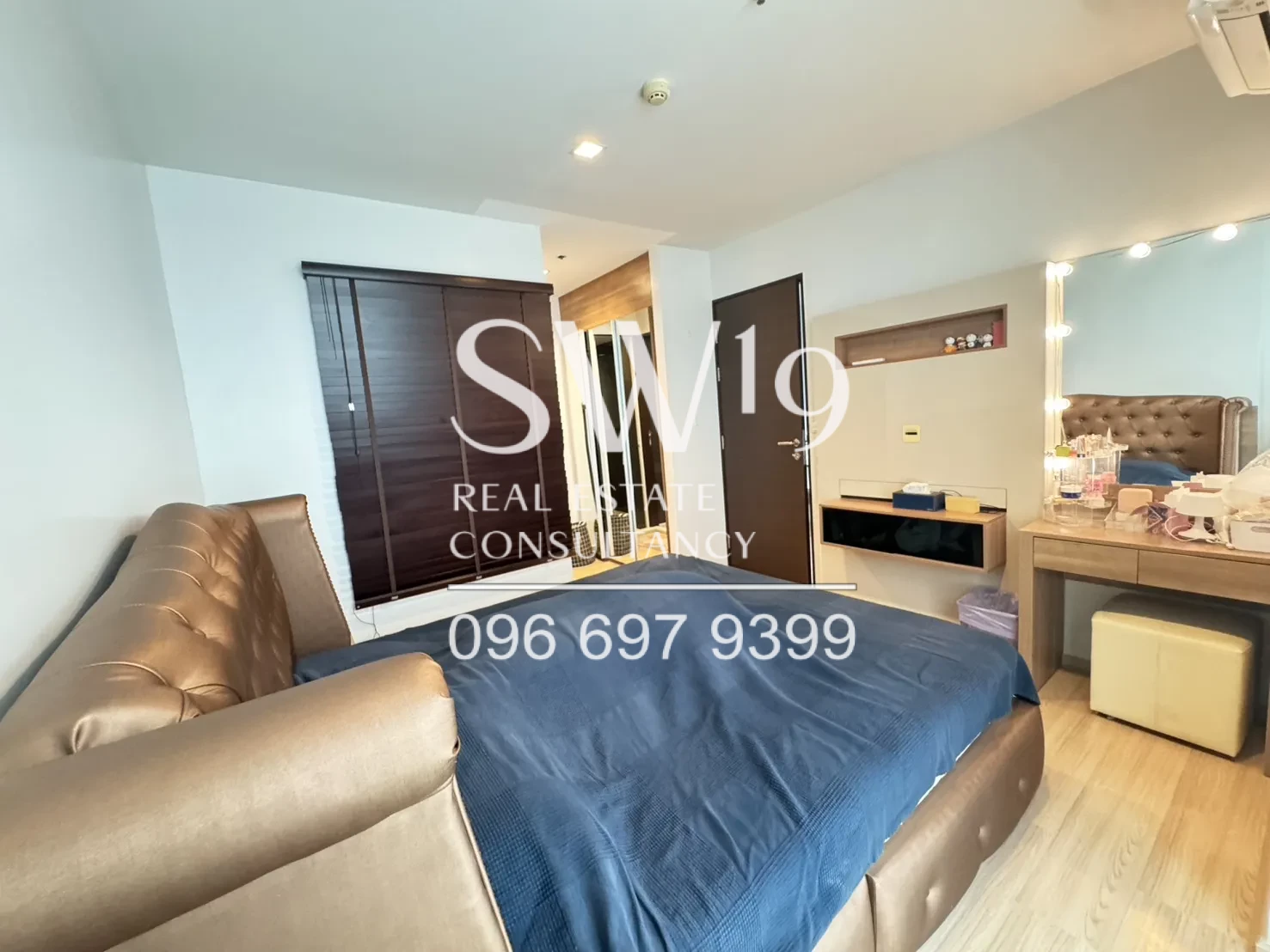 RHYTHM Sathorn (JJ1669)