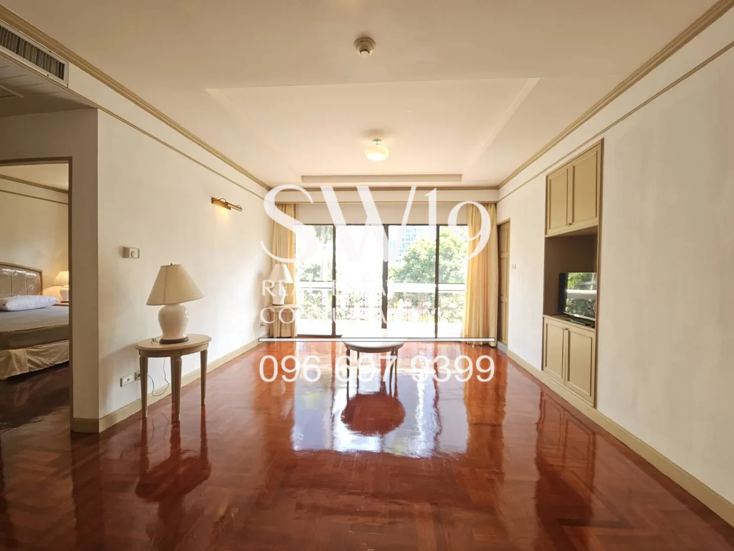 Piya place  Tonson	(JJ1675)