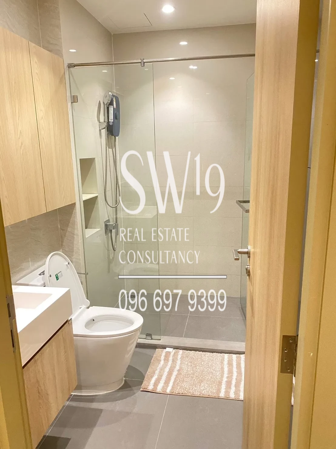 Maru Ladprao 15 (JJ1676)