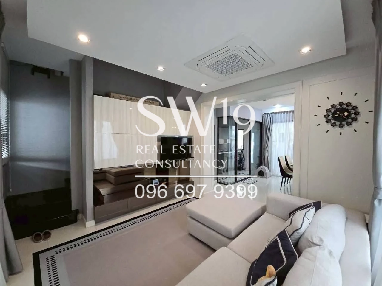 The Landmark Ekamai-Ramindra (JJ1681)